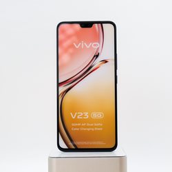 סמארטפון vivo V23 5G בצבע שחור חלל